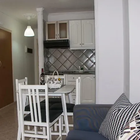 Estudio Bello Puerto Apartment *